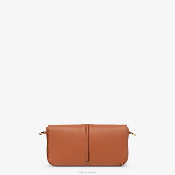 Women Accessories Fendi HP0B1416 Graphy On Chain Leather Wallet Brown